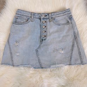 We The Free distressed denim skirt size 28